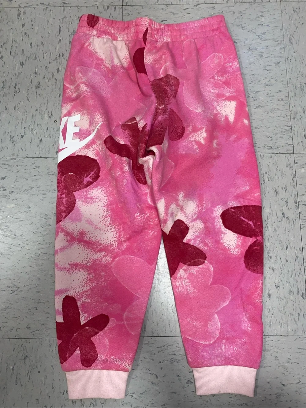 Nike Pink & Dark Pink Floral Kids Jogger Sweatpants girl 6y 6 years old